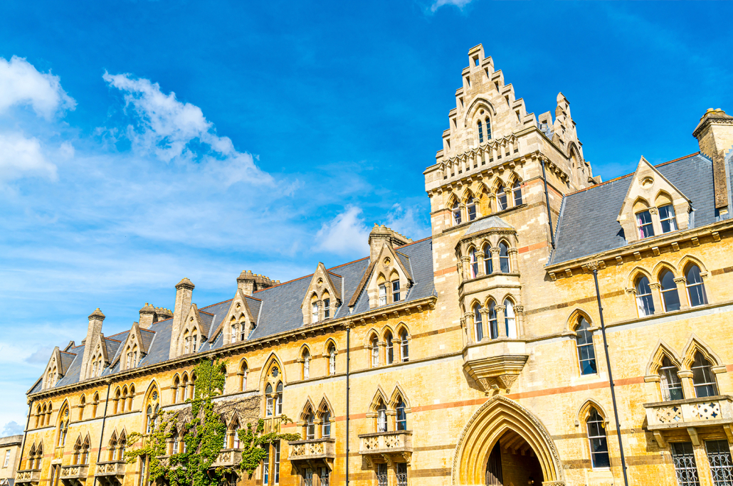 Conheça as 6 melhores faculdades da Inglaterra - Daqui pra Fora